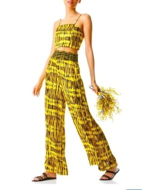 Alice + Olivia Yellow and Black Tie-Dye Crop Top and matching wide leg Pants